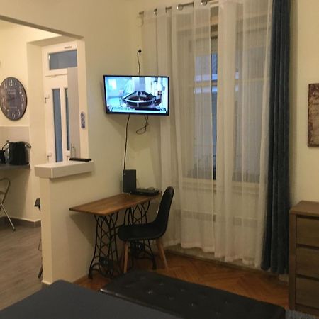 Rustic Apartman بودابست المظهر الخارجي الصورة