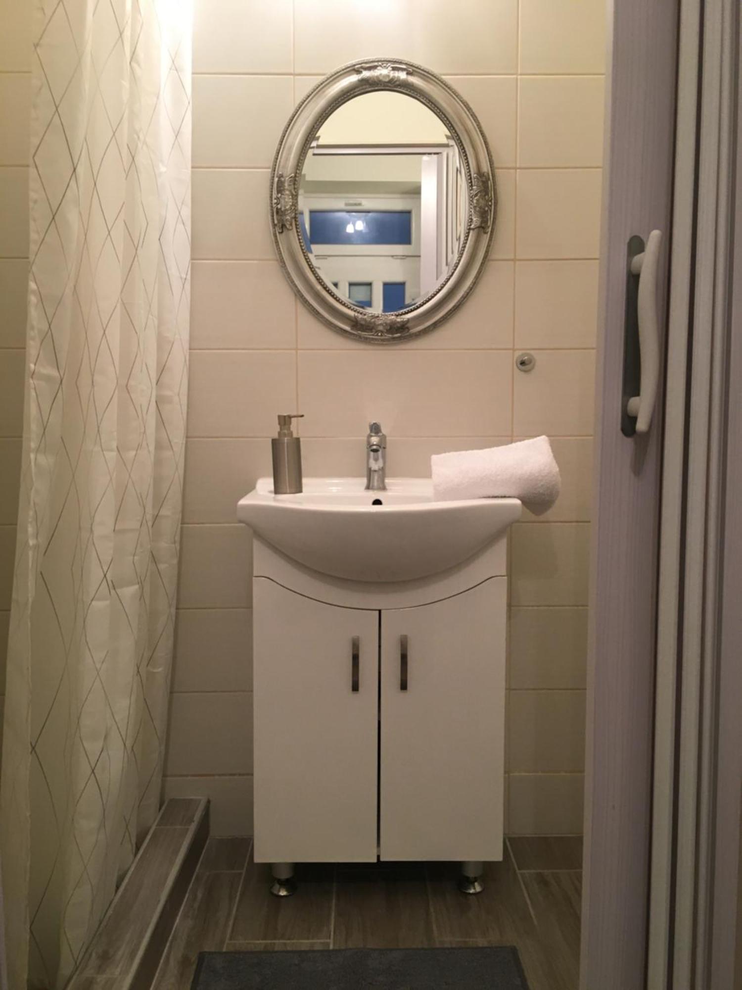 Rustic Apartman بودابست المظهر الخارجي الصورة