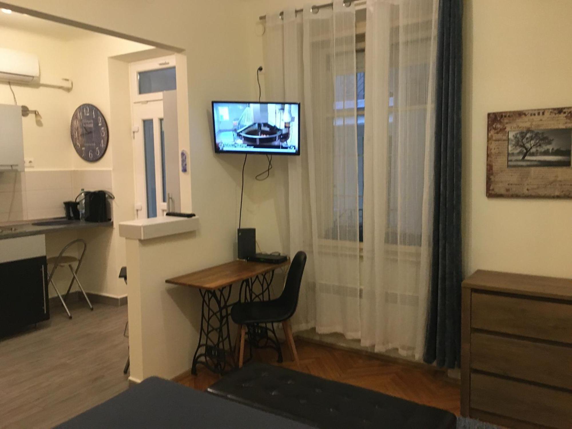 Rustic Apartman بودابست المظهر الخارجي الصورة